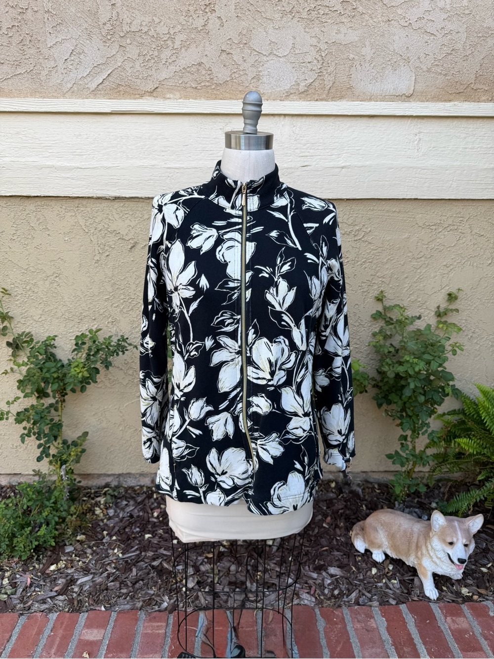 Tommy Bahama Black Jacket with cream Floral Print